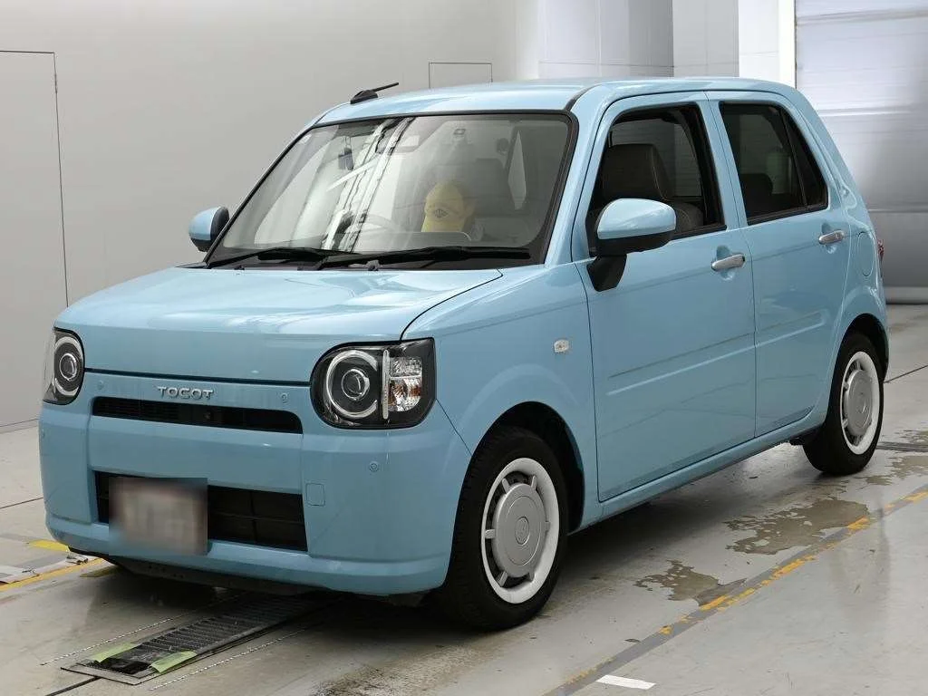 Daihatsu Mira Tocot LA550S 2019